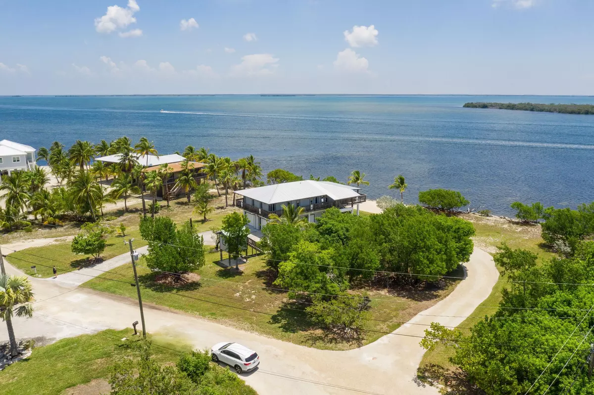 Big Pine Key, FL 33043,2131 Coral WAY