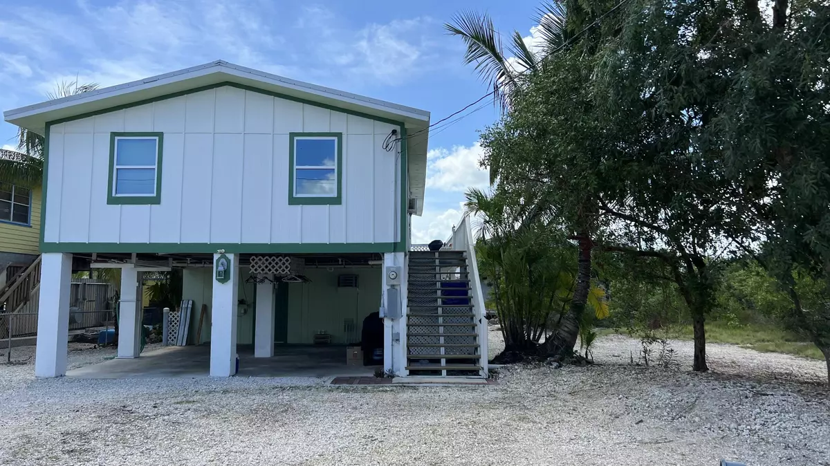 Big Pine Key, FL 33043,3634 Caribbean ST