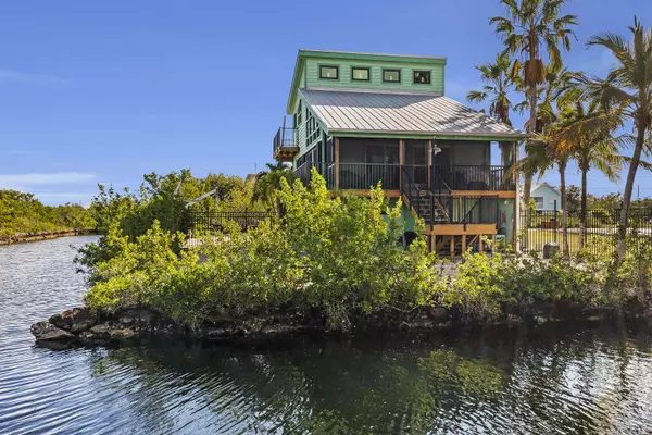 Big Pine Key, FL 33043,3668 Blue Lagoon ST