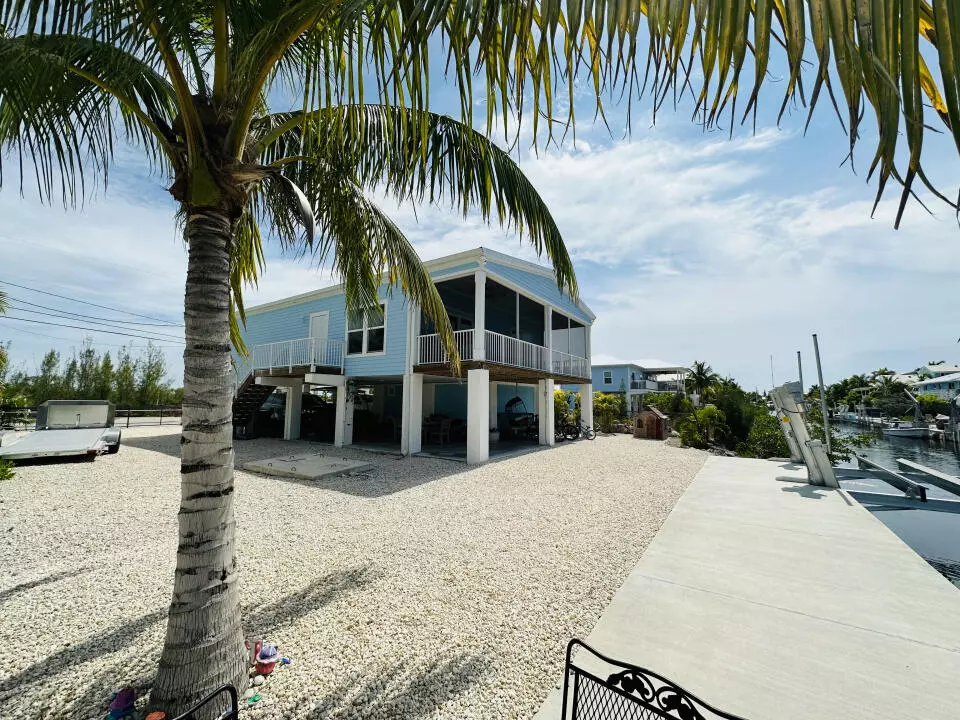 Big Pine Key, FL 33043,29532 Forrestal AVE