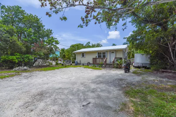 Big Pine Key, FL 33043,29146 Hibiscus LN