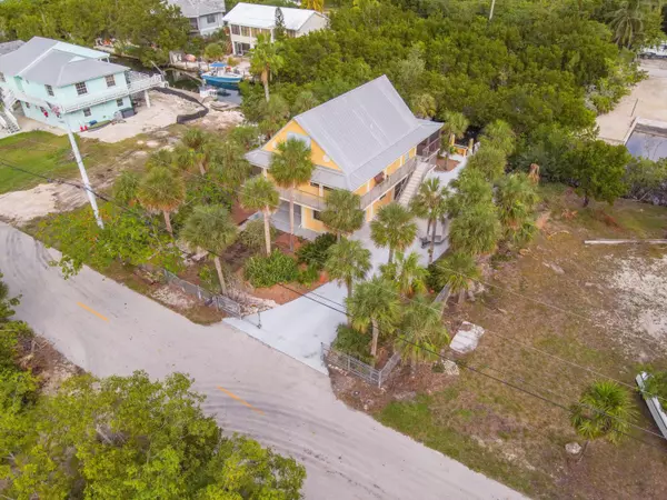 Big Pine Key, FL 33043,3841 Donna RD