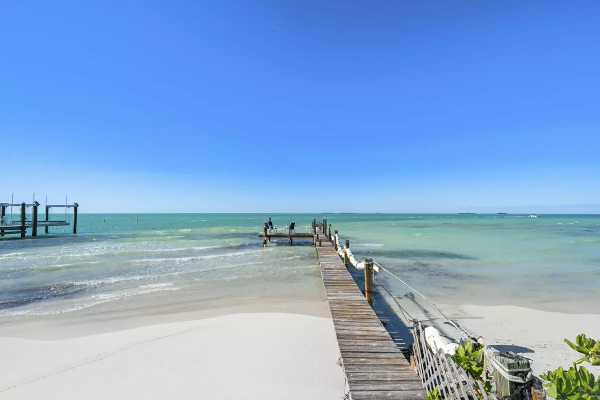 Lower Matecumbe, FL 33036,218 Gulfview DR