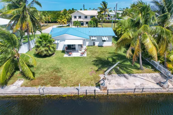 Big Pine Key, FL 33043,30328 Heron LN