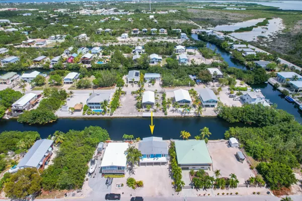 Big Pine Key, FL 33043,227 E Cahill CT