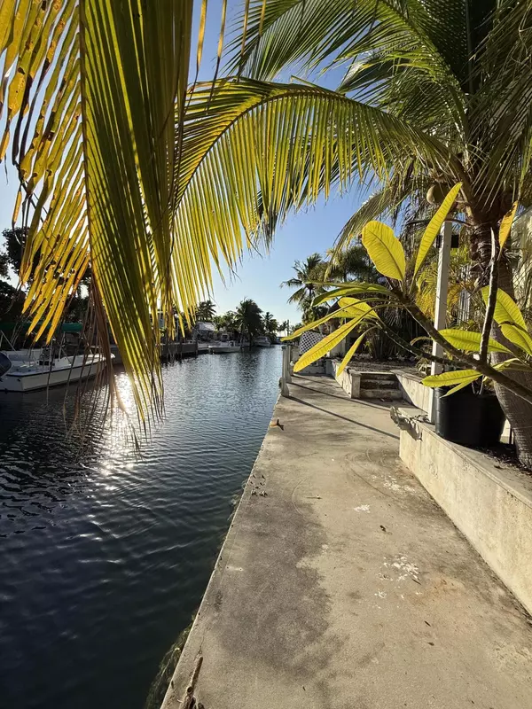 Little Torch Key, FL 33042,27858 Lobster Tail TRL