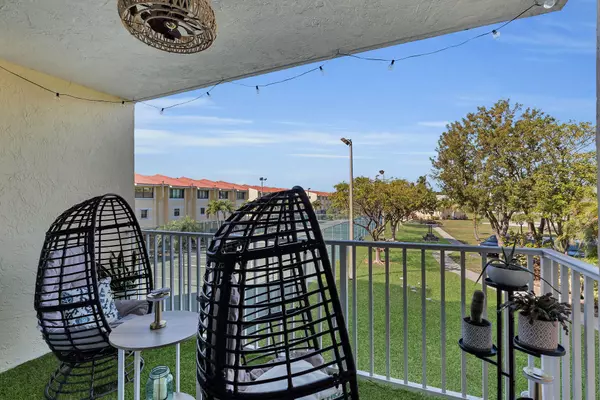 Plantation Key, FL 33070,88540 Overseas HWY  #104 and Boat Slip 46