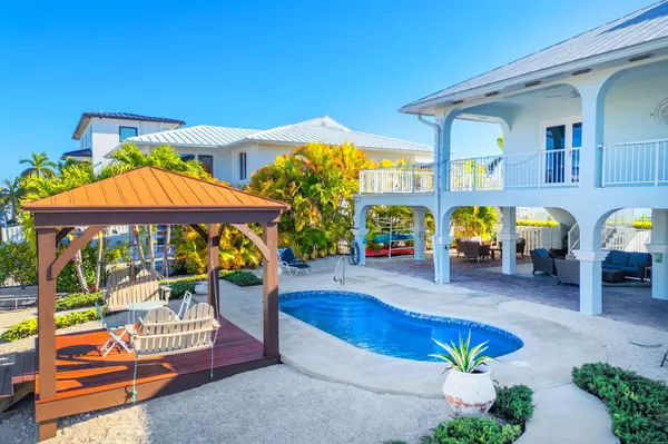 Summerland Key, FL 33042,943 Flagship DR