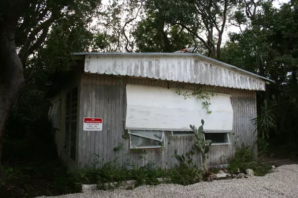 Key Largo, FL 33037,113 Poinciana DR