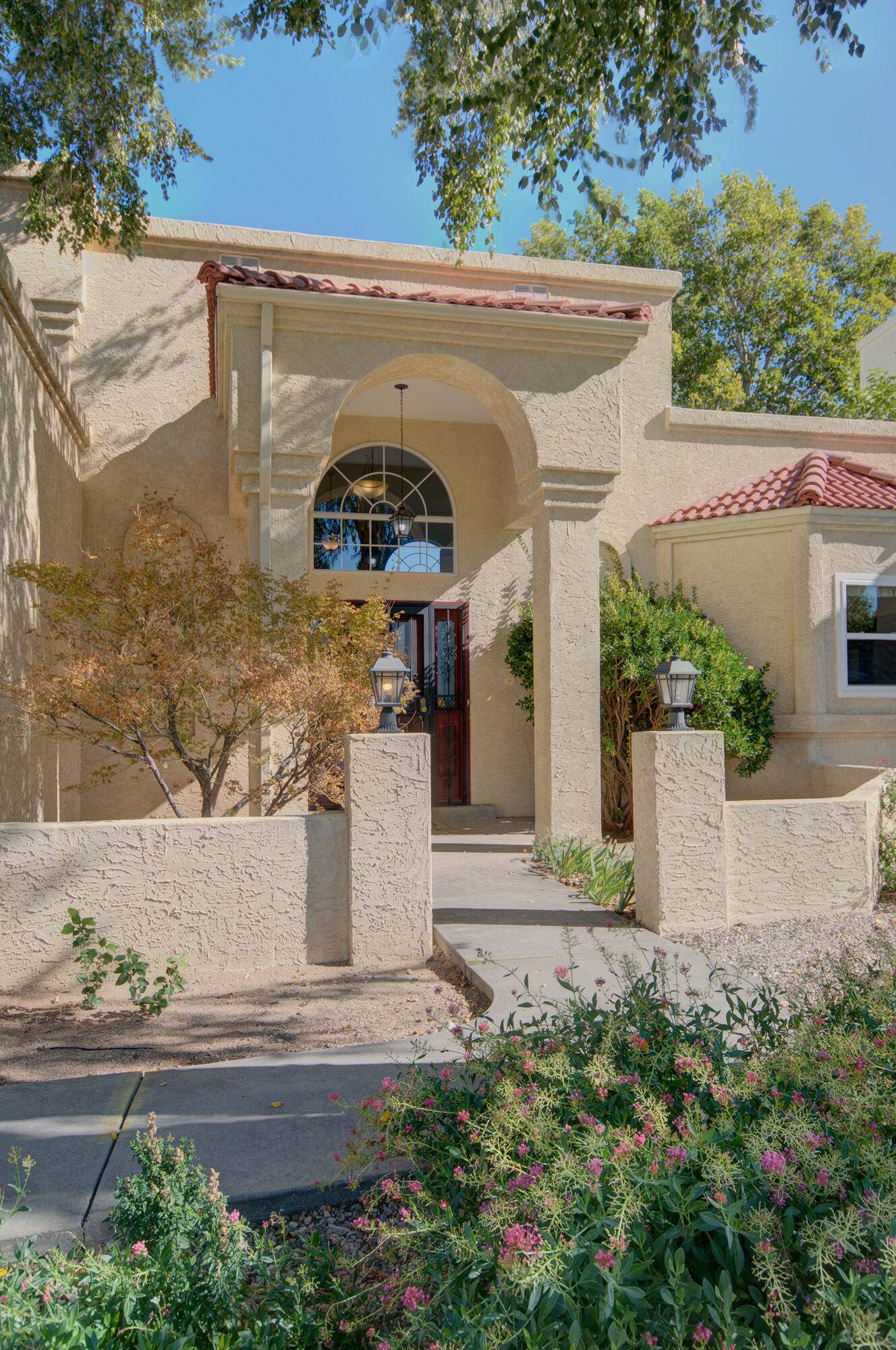 Albuquerque, NM 87109,9121 HACKNEY RD NE
