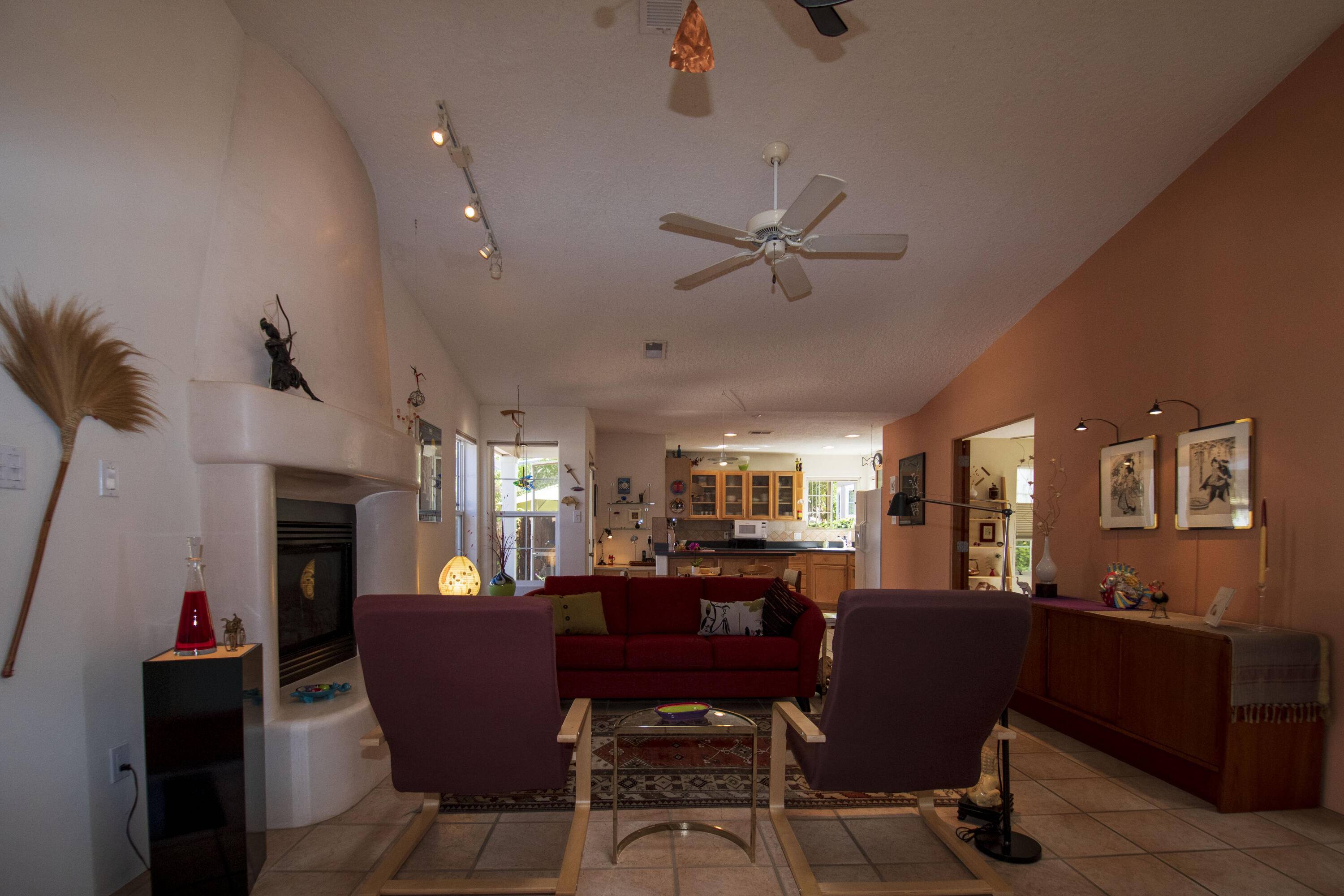 Albuquerque, NM 87107,1547 PHOENIX AVE NW