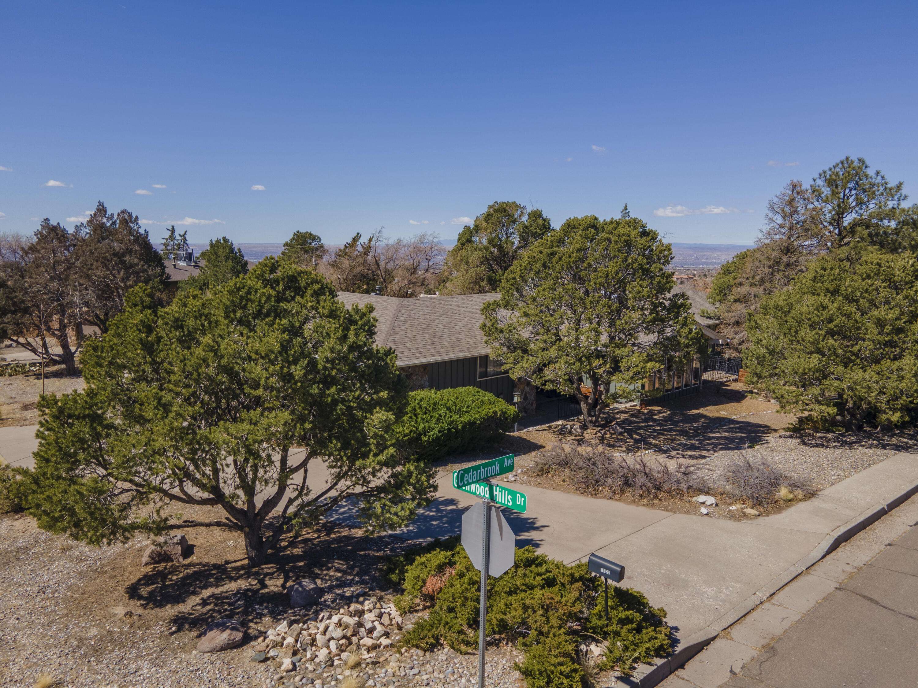 Albuquerque, NM 87111,13320 Cedarbrook AVE NE