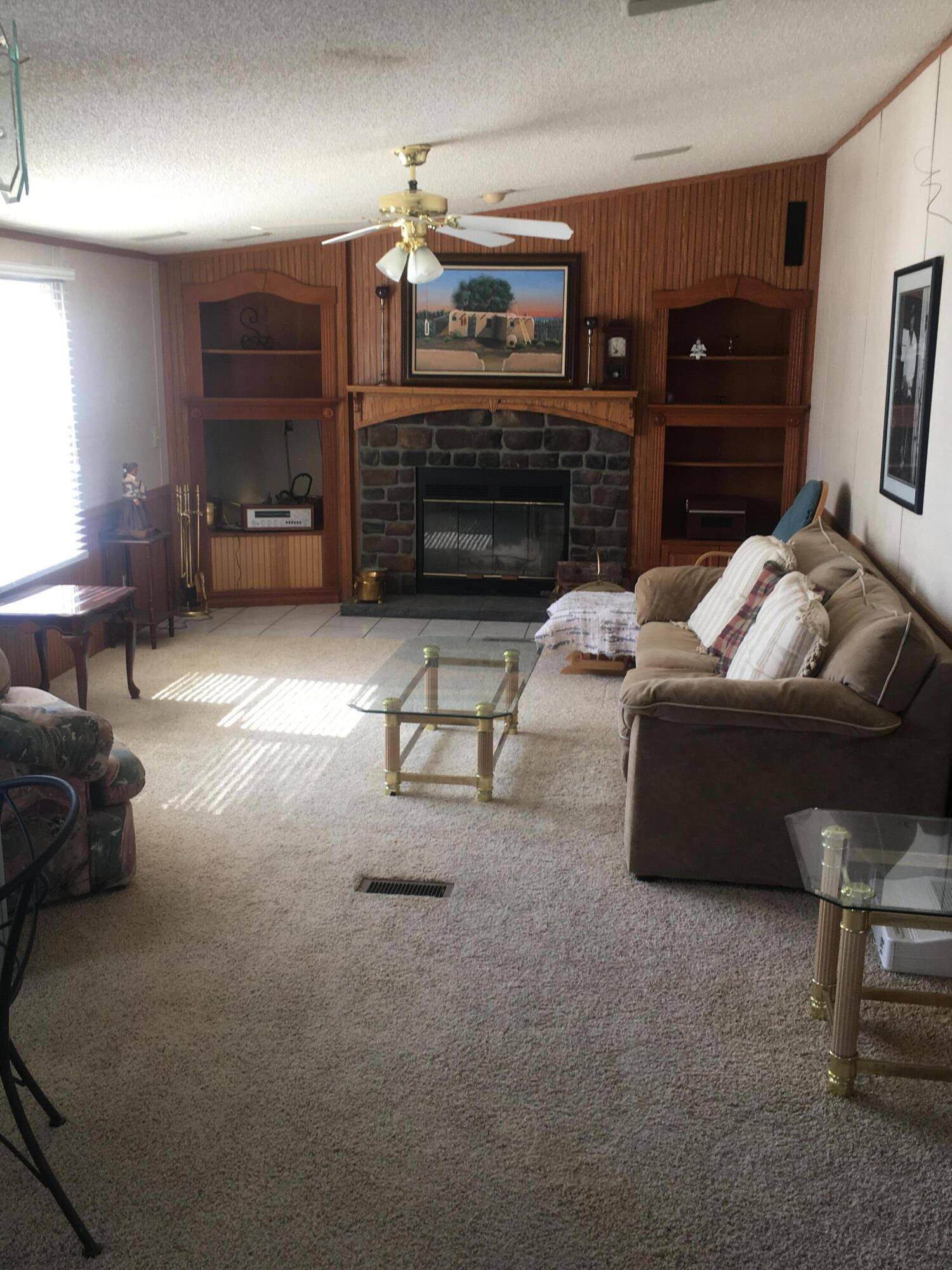 Los Lunas, NM 87031,1122 Los Nardos