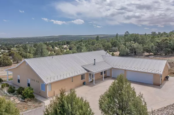 87 Anaya RD, Tijeras, NM 87059