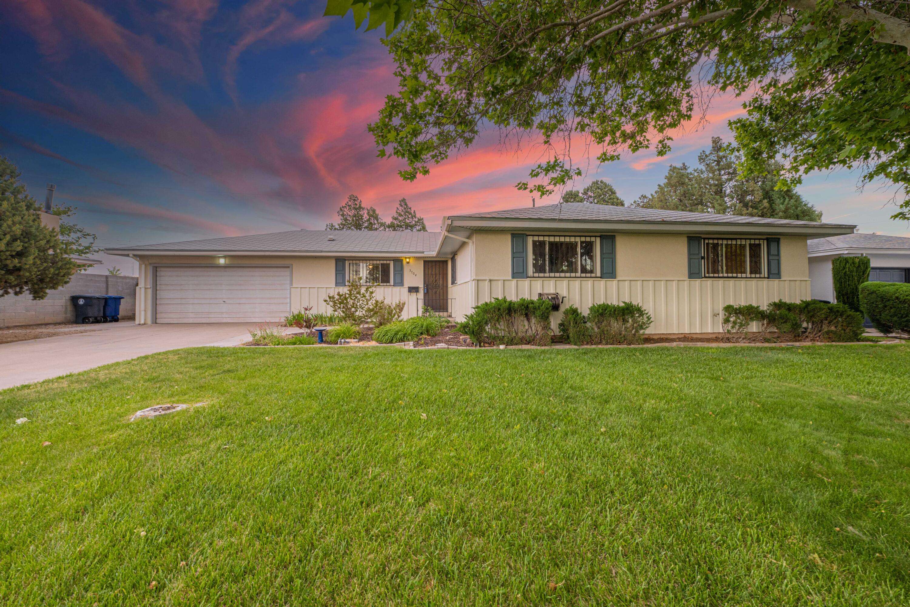 Albuquerque, NM 87110,3704 Andrew DR NE