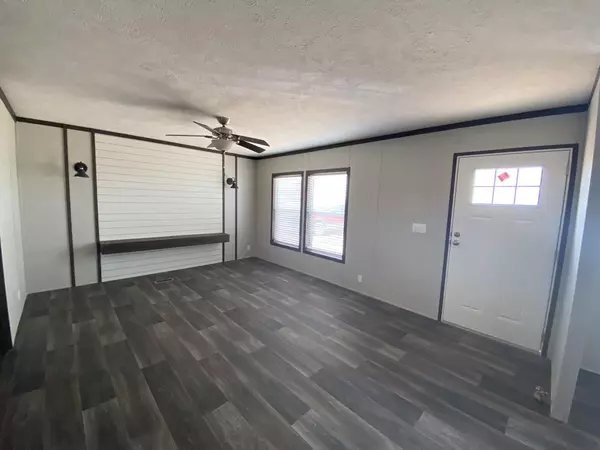 Moriarty, NM 87035,1621 Calle de los Ninos