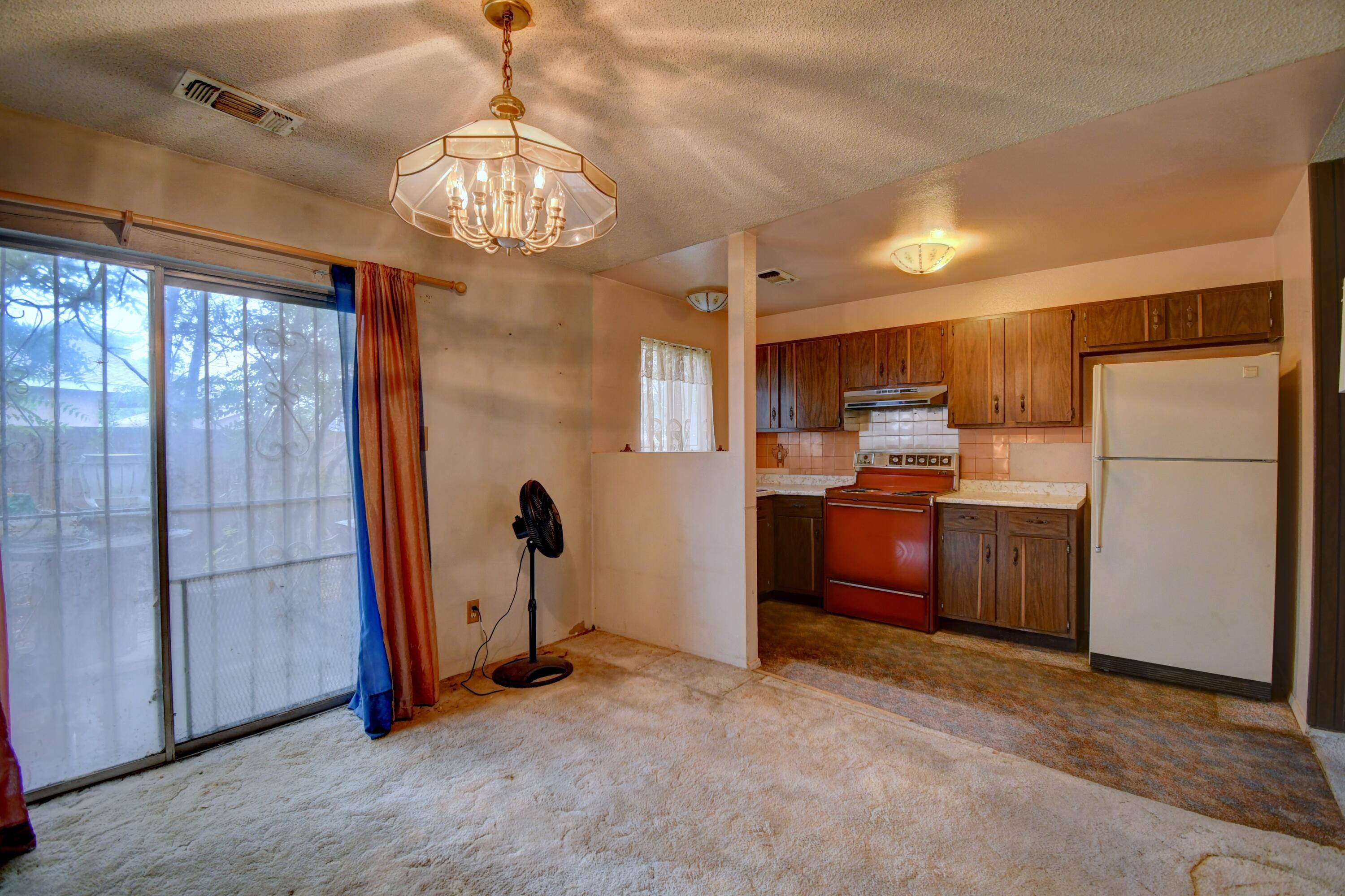 Albuquerque, NM 87105,2808 APPLE VALLEY AVE SW