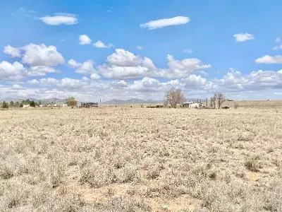 40 ROACH RD,  Stanley,  NM 87056