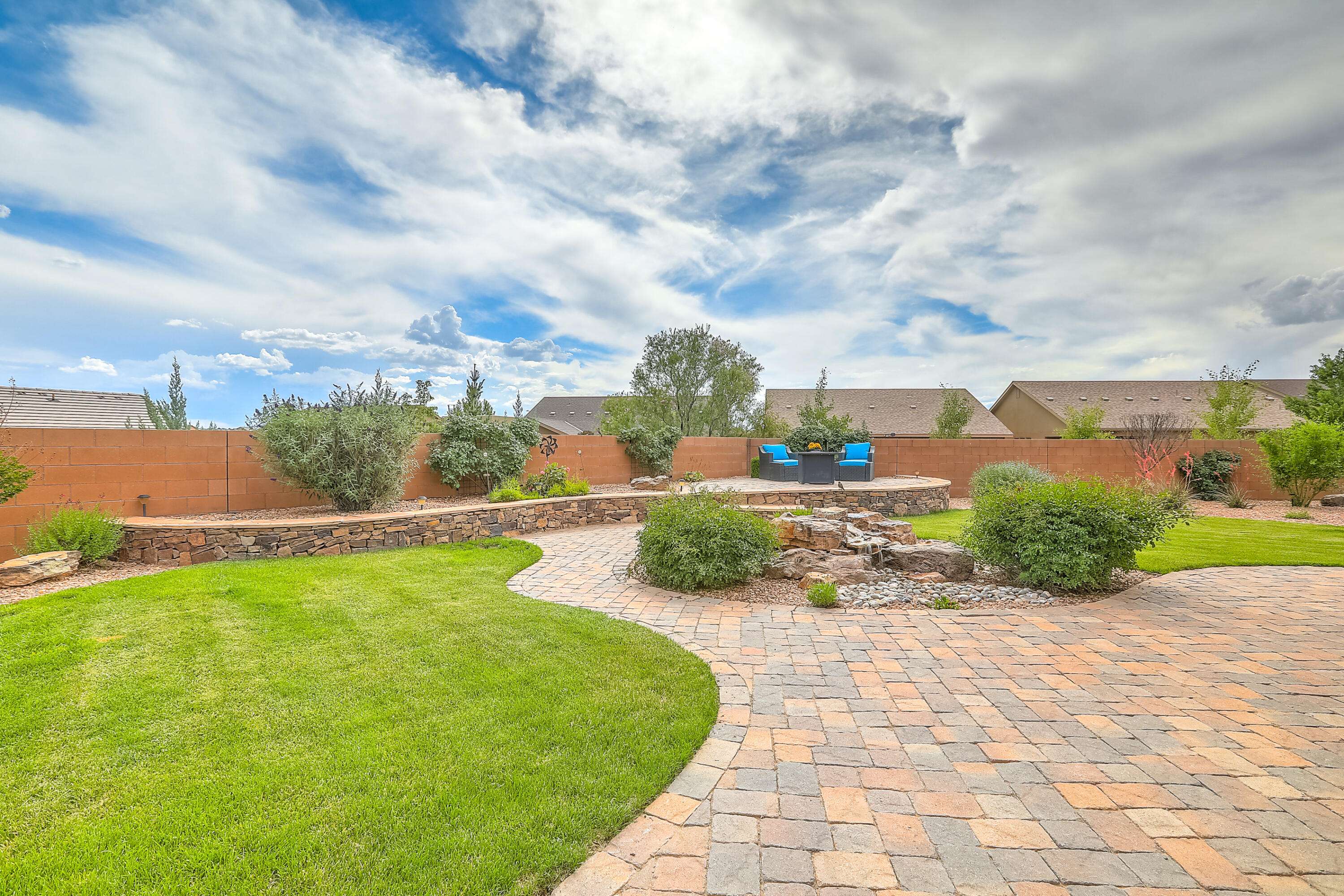 Albuquerque, NM 87114,11001 OPALO DR NW