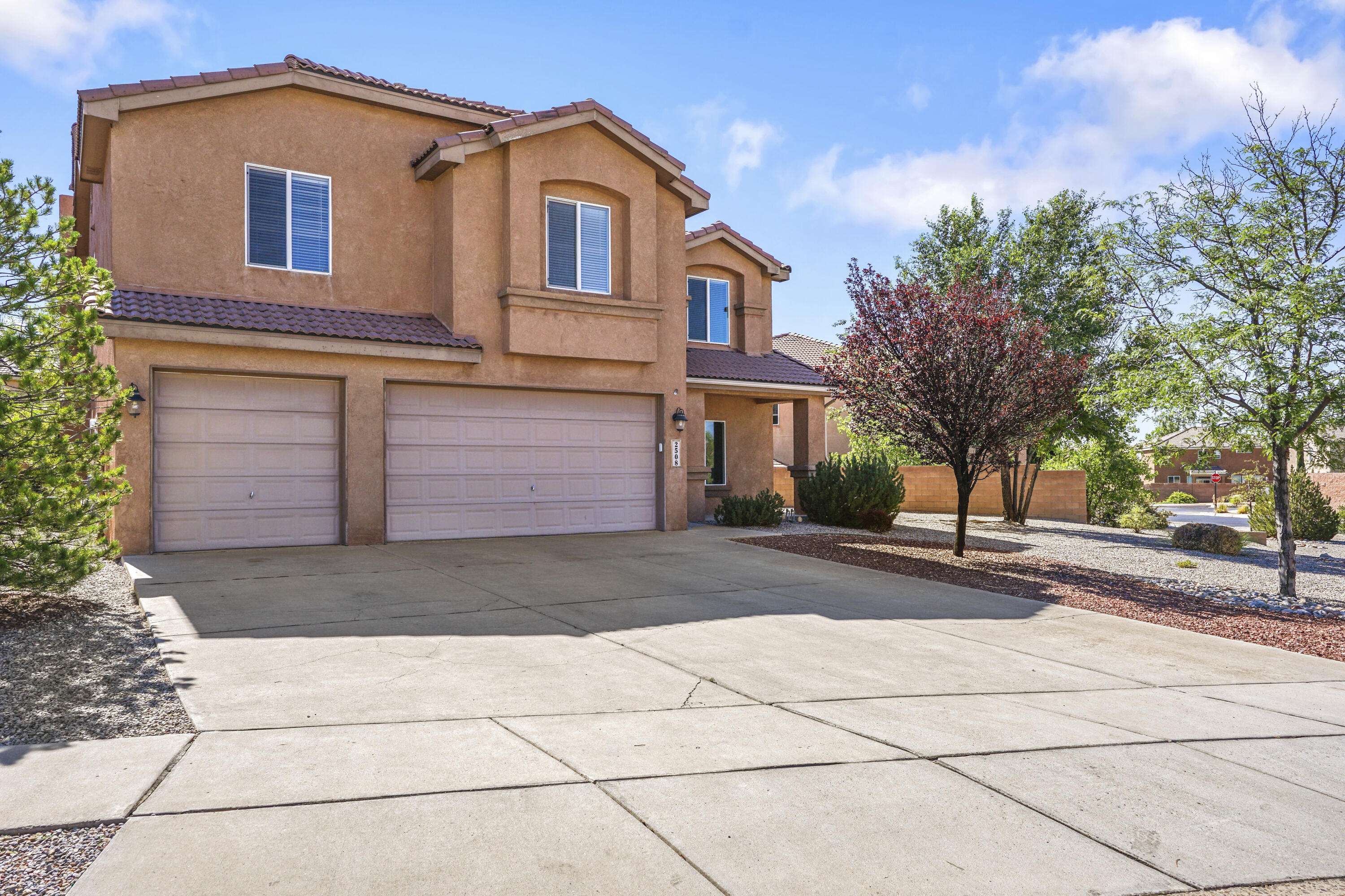 Rio Rancho, NM 87124,2508 CAMINO SEVILLE SE