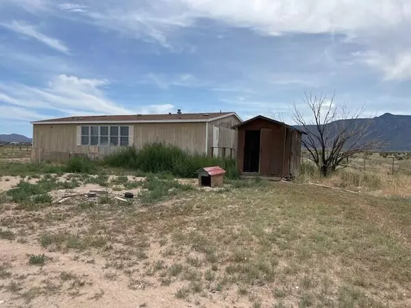 Los Lunas, NM 87031,38 CAMINO DE MANZANO