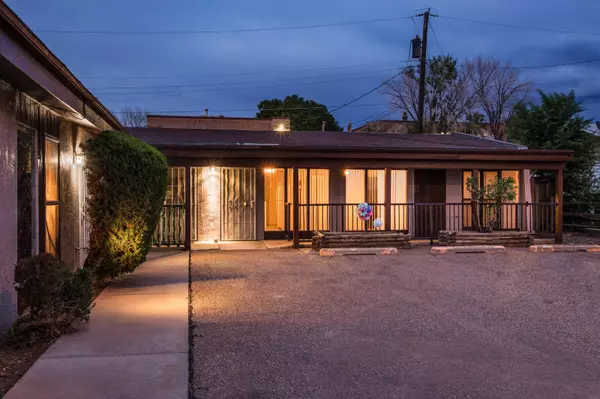 3212 Wellesley court CT NE, Albuquerque, NM 87107