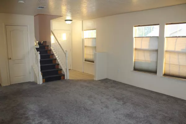 Albuquerque, NM 87114,9365 VISTA CLARA LOOP NW
