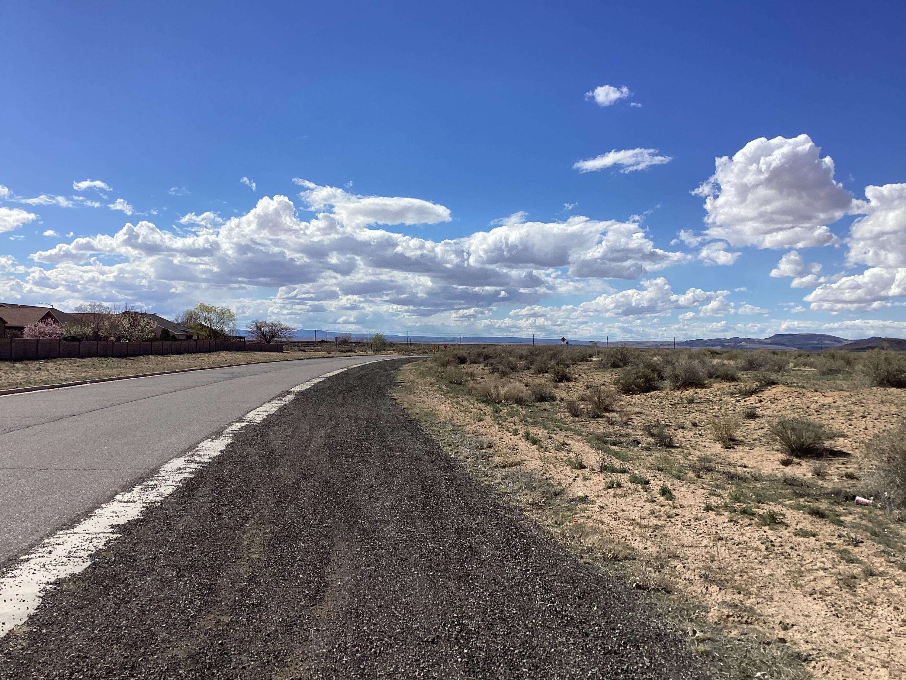 Los Lunas, NM 87031,Camino La Canada