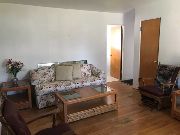 Albuquerque, NM 87106,2940 HYDER AVE SE