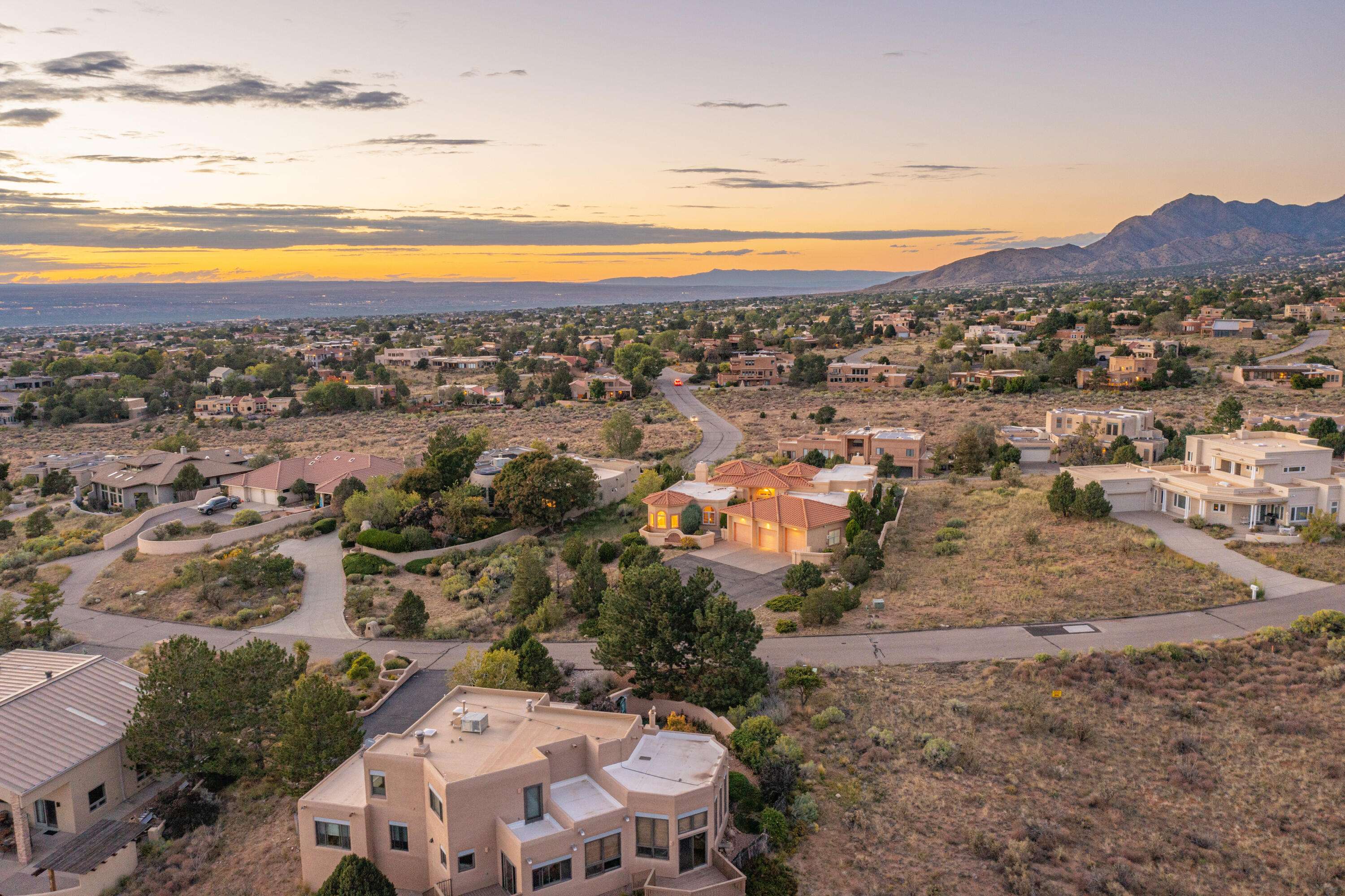 Albuquerque, NM 87122,1573 Eagle Ridge CT NE