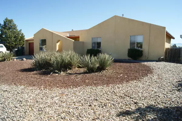 Rio Rancho, NM 87124,504 RINCON DE ROMOS DR SE