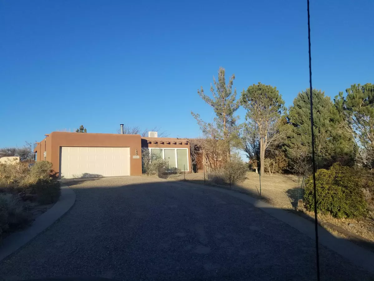 Los Lunas, NM 87031,1026 MESA LOOP NW