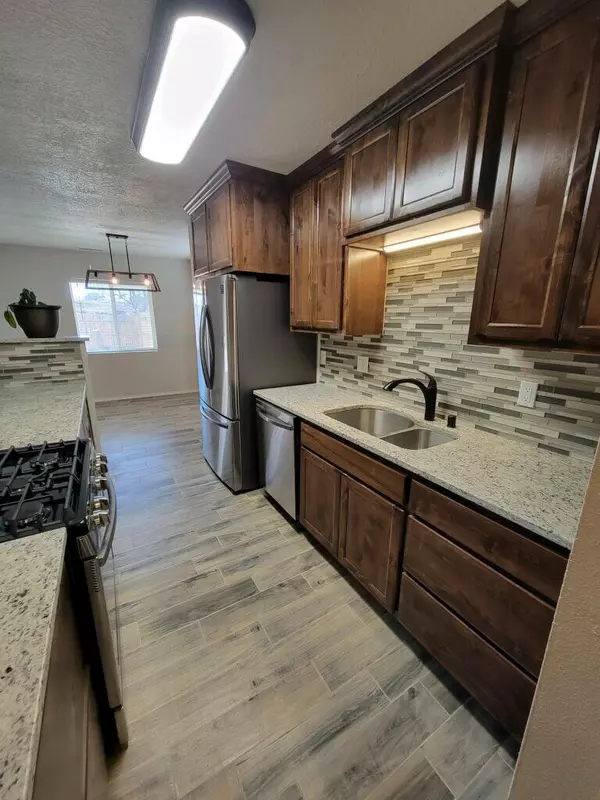 Rio Communities, NM 87002,1600 MADDOX ST