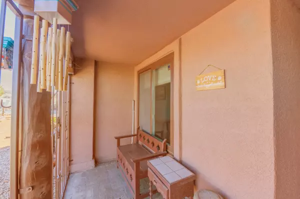 Rio Communities, NM 87002,1355 KAGHAN LOOP