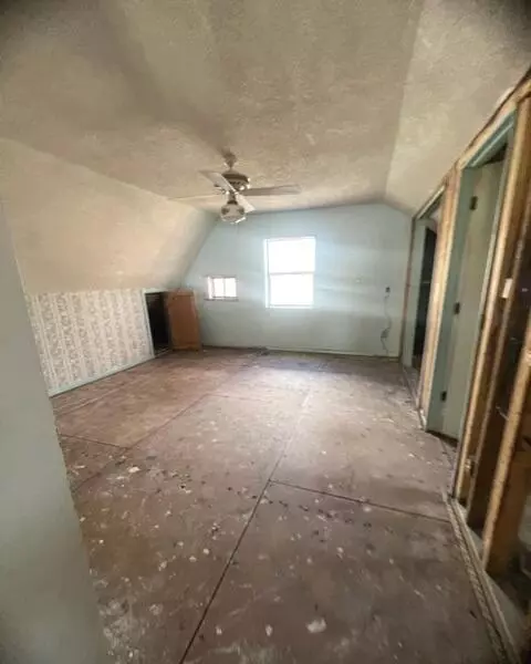 Bloomfield, NM 87413,424 W Blanco BLVD