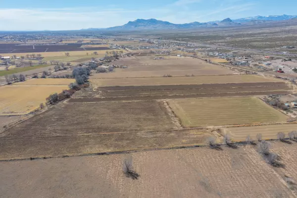 Polvadera, NM 87828,127 Polvadera RD