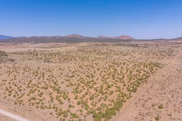 Edgewood, NM 87015,201 Entranosa/Lt 7 RD