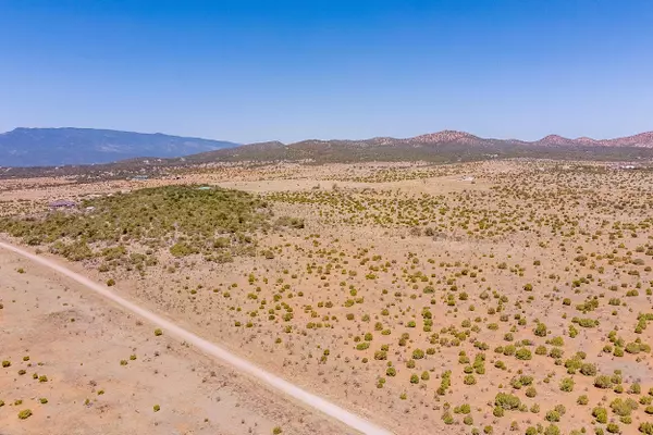 Edgewood, NM 87015,201 Entranosa/Lt 7 RD