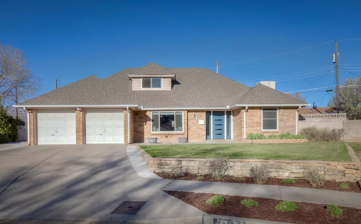 Albuquerque, NM 87112,1716 Bellehaven CT NE