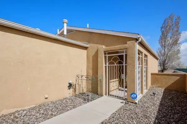 Rio Rancho, NM 87144,2209 High Desert CIR NE