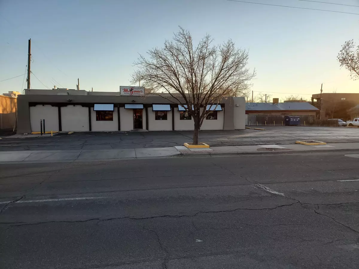 Albuquerque, NM 87104,1520 Lomas BLVD NW