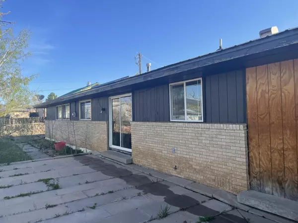 Las Vegas, NM 87701,3005 8th ST