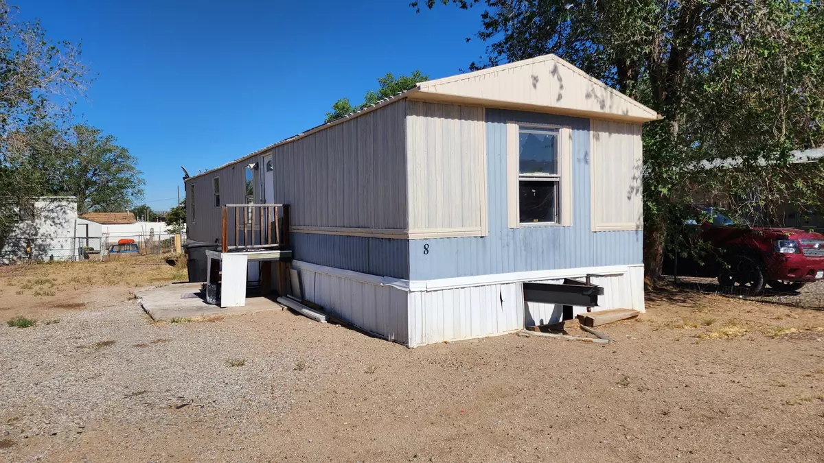 Albuquerque, NM 87113,747 Carlito RD NE #8