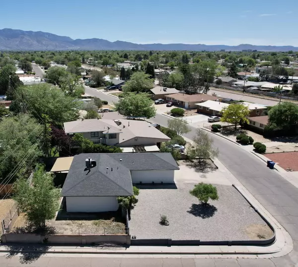 Albuquerque, NM 87110,3825 Hilton AVE NE
