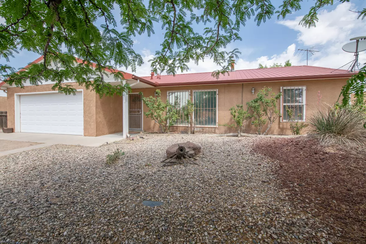 Los Lunas, NM 87031,1041 Mesa Cruzada NW