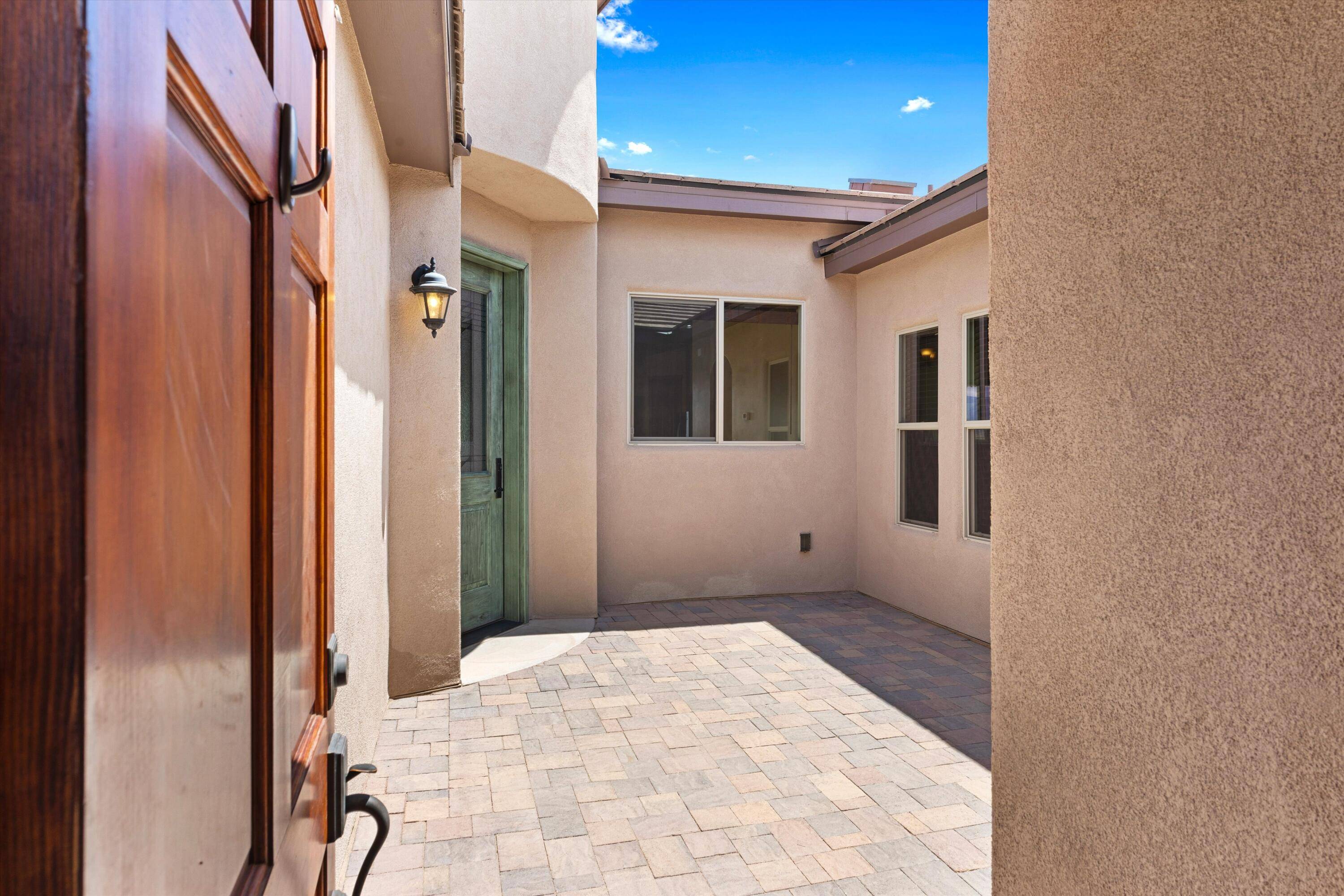 Rio Rancho, NM 87144,1820 Blanca Peak TRL NE