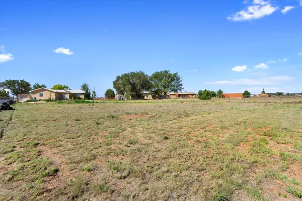 Edgewood, NM 87015,106 Aspen RD NE