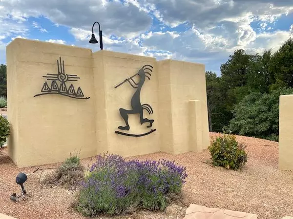 Tijeras, NM 87059,4 Cresta Vista CT