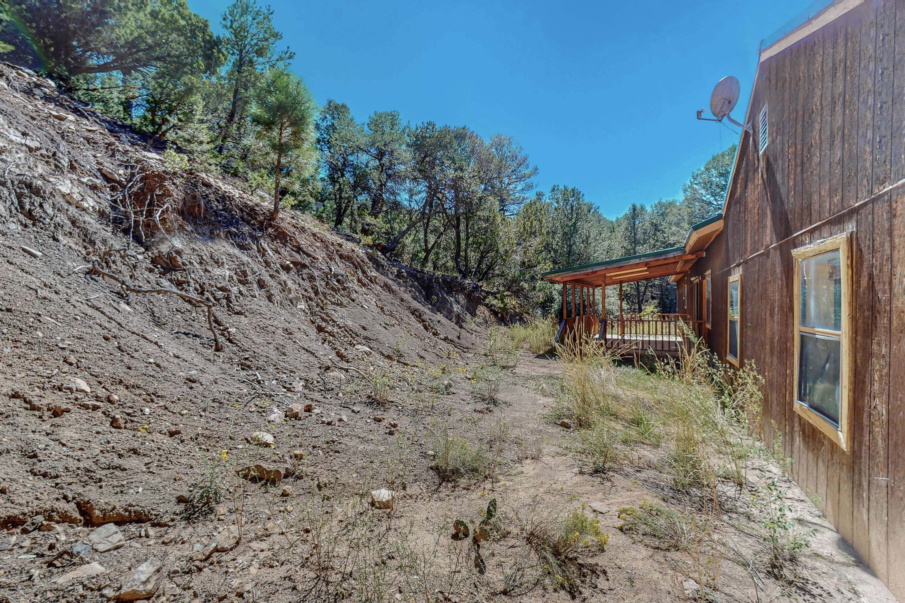 Cedar Crest, NM 87008,12312 North Hwy 14 HWY
