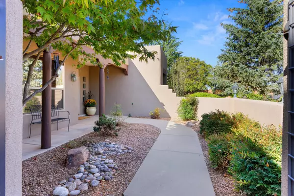Albuquerque, NM 87122,10620 Richfield AVE NE